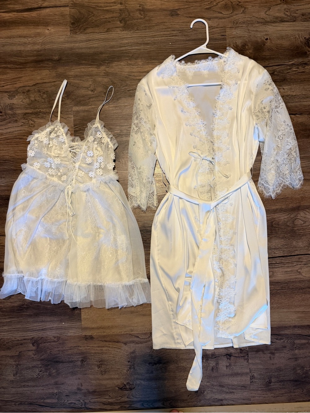 Two-piece satin robe/night gown set